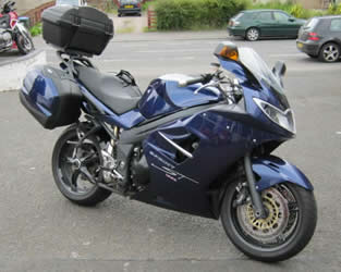 Triumph Sprint ST 1050 08